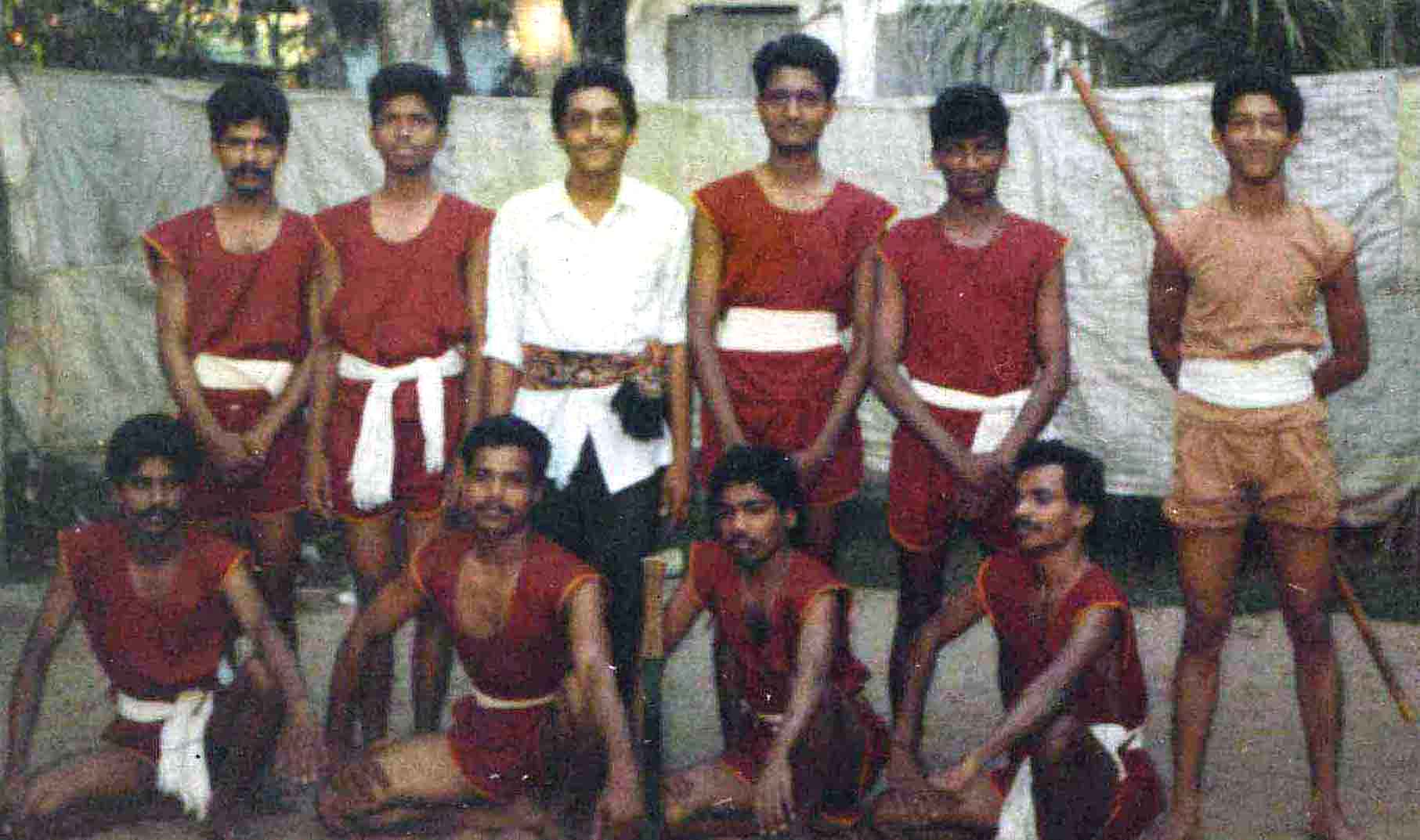 STUDENTS GROUP IMAGE OF KOLLAM