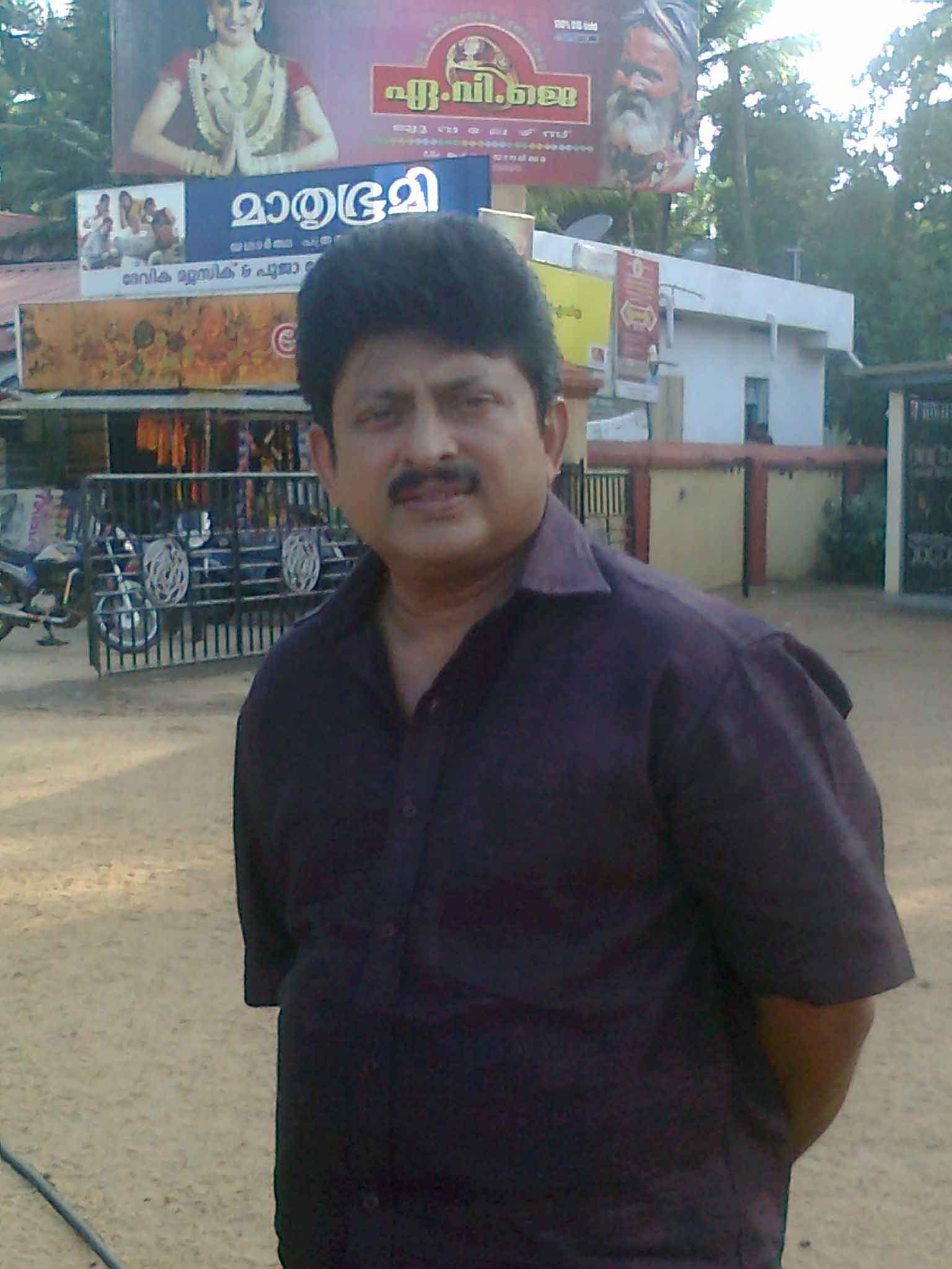Director & Artist Rajasenan at chettikulangara
