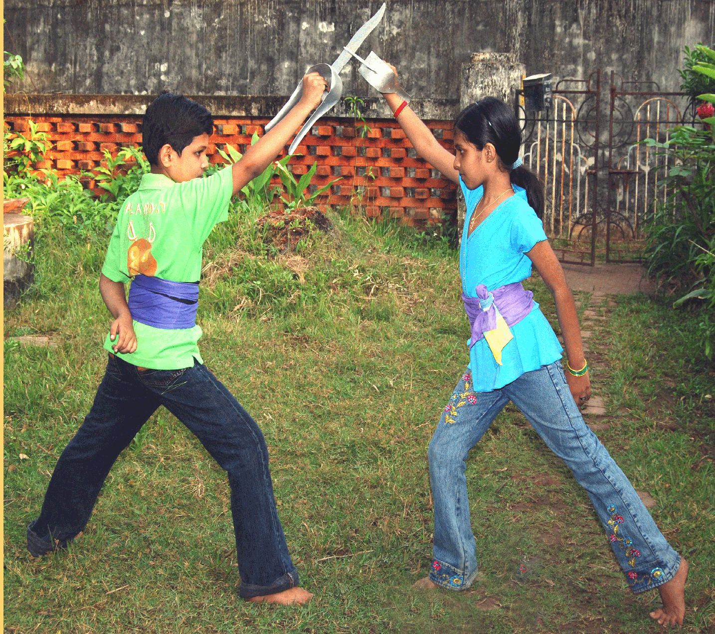 Kids Dagger fight