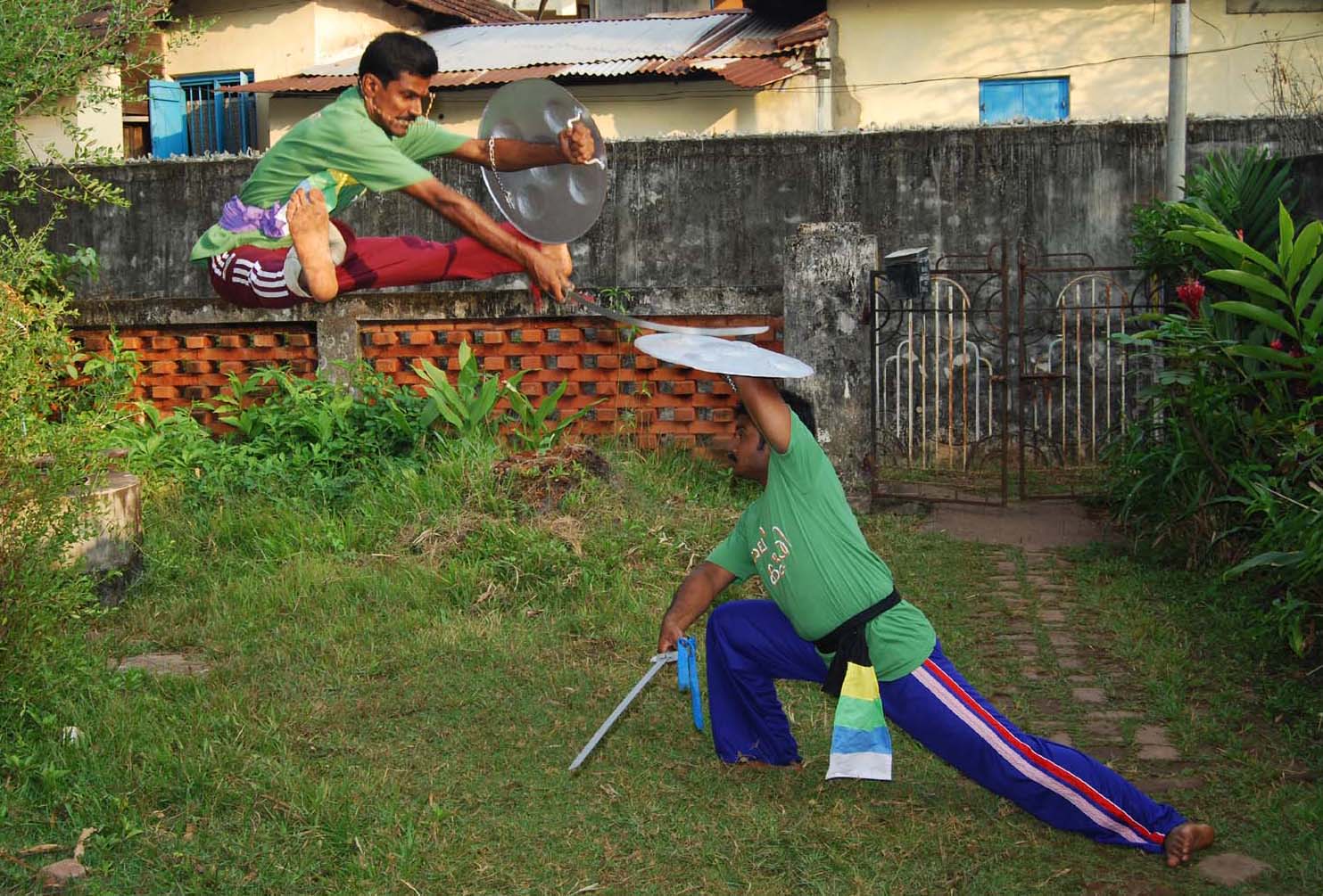 Sword&shield fight