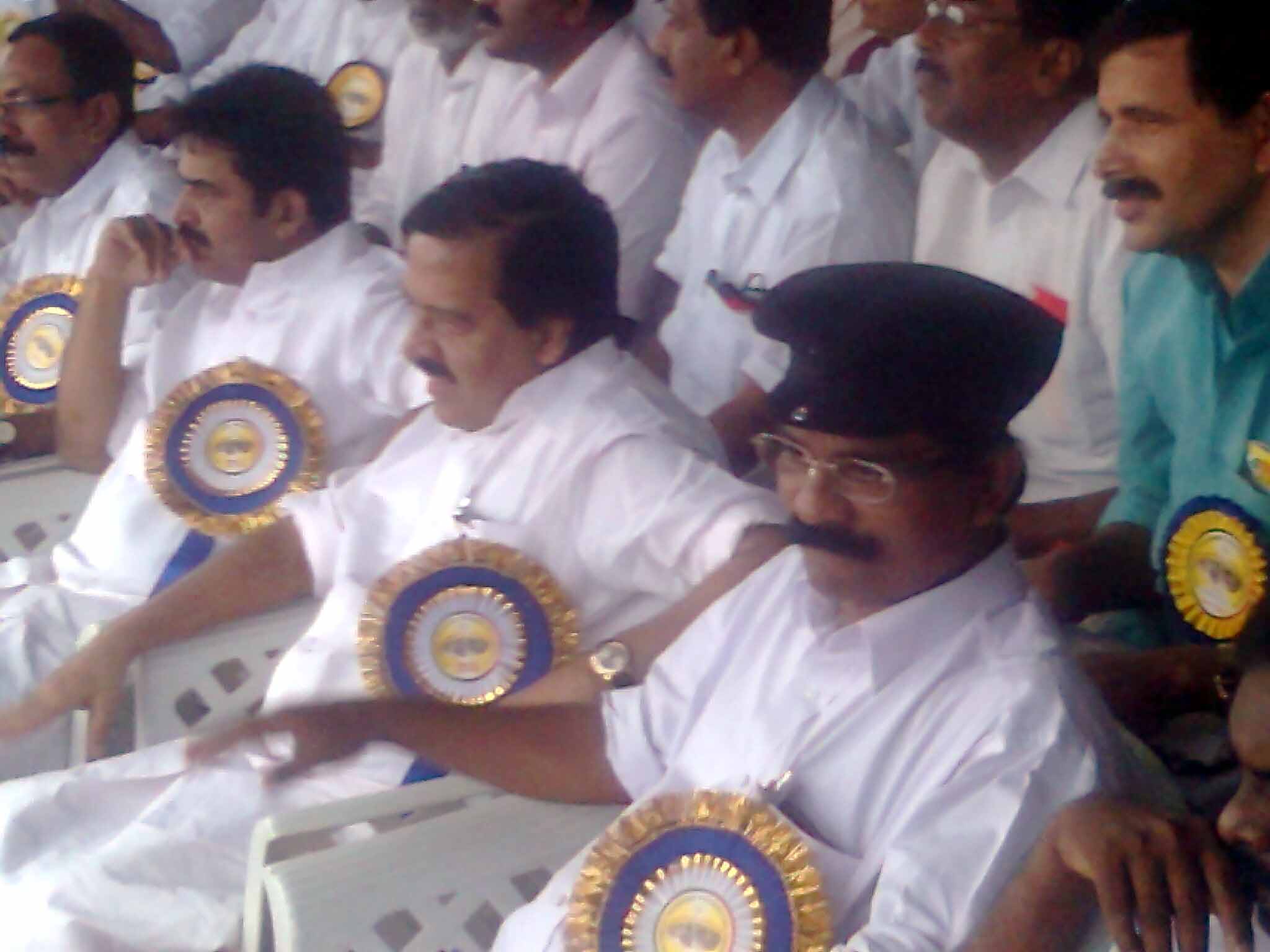 Ministers Ramesh chennithala, Sadasivan and others